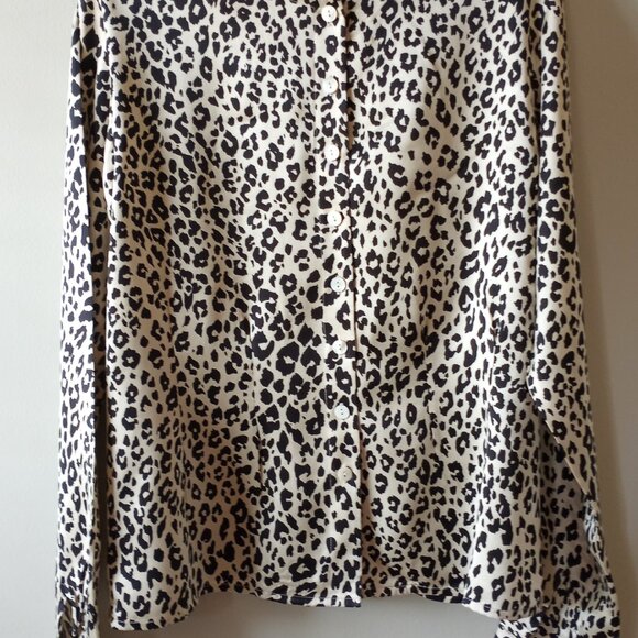 'MEL & LISA ESSENTIALS' Collarless Silk Blouse Size 8 Semi Fitted *Flawless - Picture 2 of 14